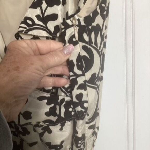 Jones New York Collection Fit Flare Dress Black Crème Sz 12 Sleeveless - Picture 3 of 10